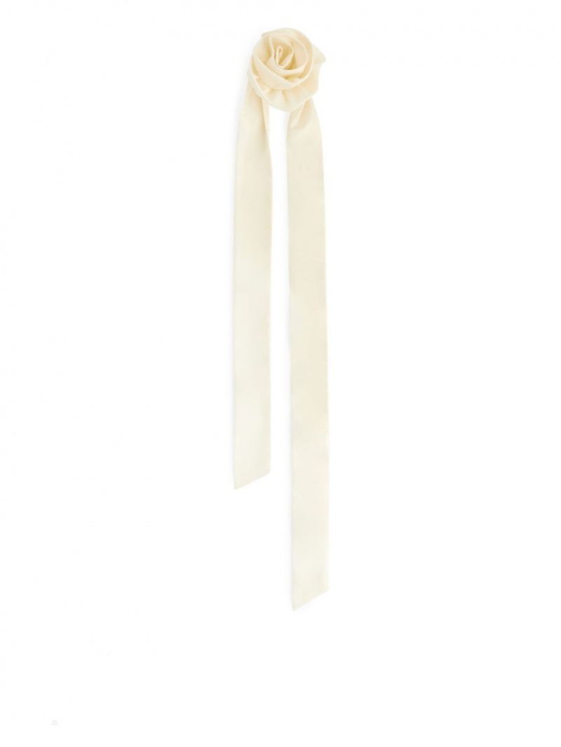 Colier Arket Rose Tie Dama Albi | Romania-XGCF96021