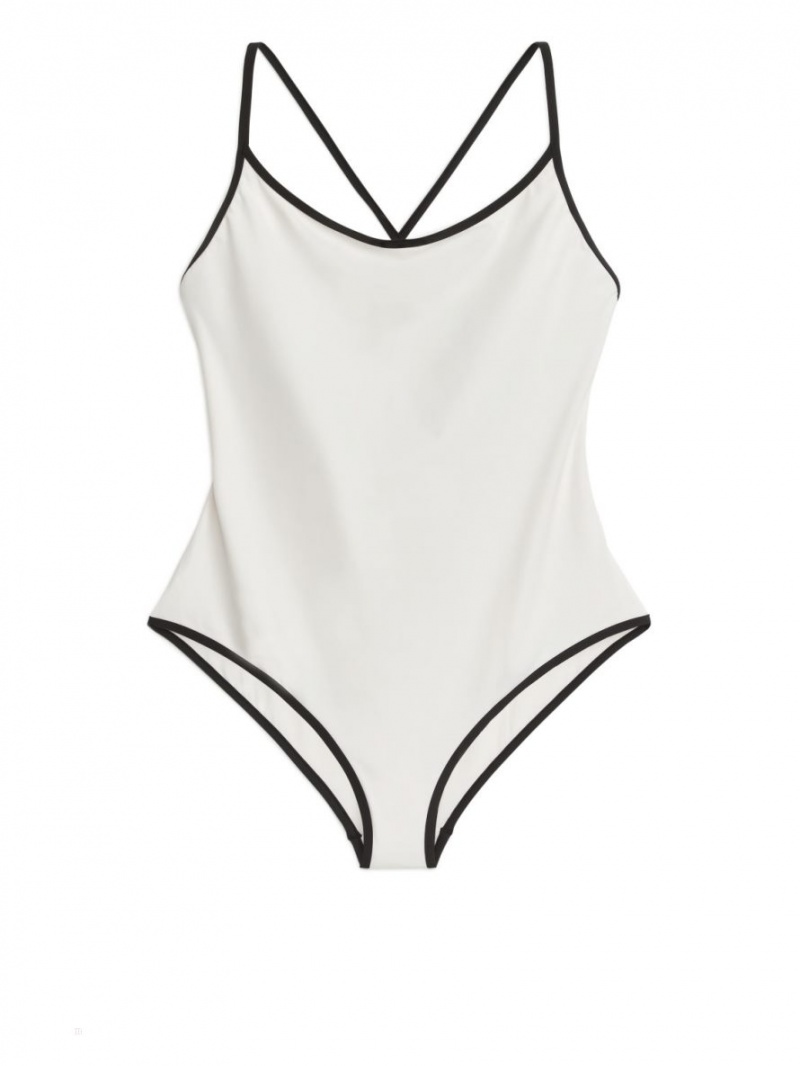 Costum de Baie Arket Matte Dama Albi Negrii | Romania-DZPK21540
