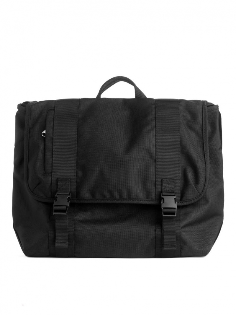 Geanta de Umar Arket Nailon Messenger Barbati Negrii | Romania-JNEO43875
