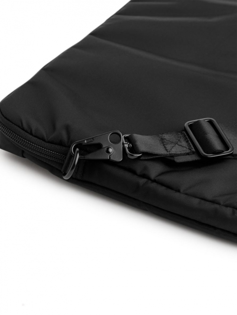 Topuri Arket Laptop Case 13